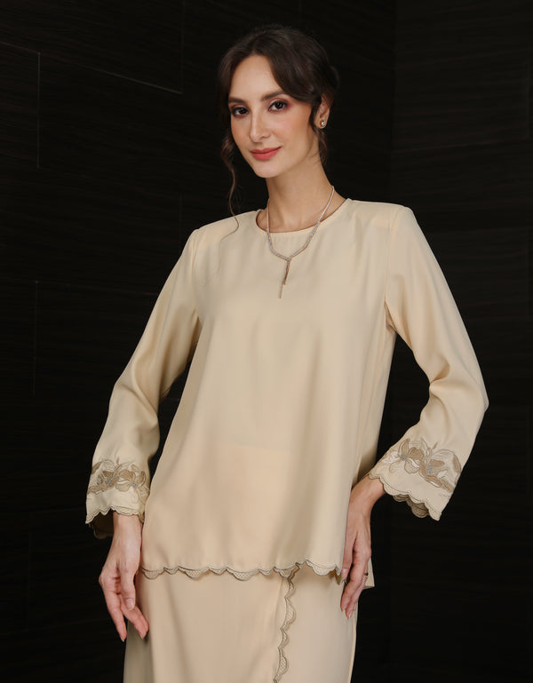 BAJU KURUNG KEDAH DANIELA (CREAM)